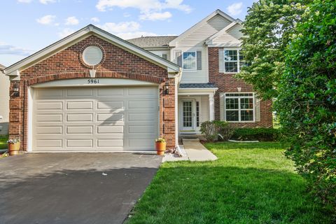 Photo of 5961 Mackinac Lane, Hoffman Estates, IL 60192 (MLS # 12662024)