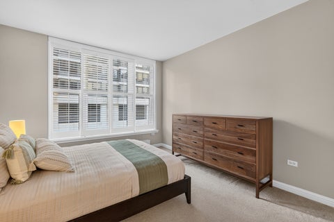 Tiny photo for 25 E Superior Street #1006, Chicago, IL 60611 (MLS # 12692011)