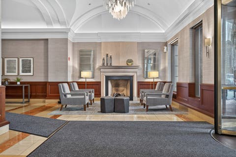 Tiny photo for 25 E Superior Street #1006, Chicago, IL 60611 (MLS # 12692011)