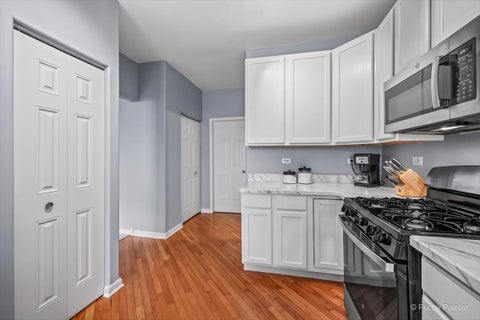 Tiny photo for 375 WOLCOTT Lane #375, Batavia, IL 60510 (MLS # 12775843)