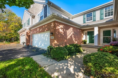 Tiny photo for 375 WOLCOTT Lane #375, Batavia, IL 60510 (MLS # 12775843)