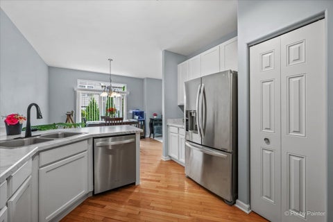 Tiny photo for 375 WOLCOTT Lane #375, Batavia, IL 60510 (MLS # 12775843)