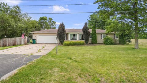 Photo of 10009 Wolf Road, Geneseo, IL 61254 (MLS # 12665542)
