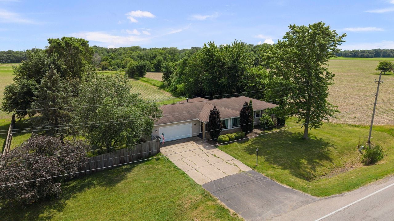 10009 Wolf Road