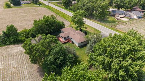 Tiny photo for 10009 Wolf Road, Geneseo, IL 61254 (MLS # 12665542)