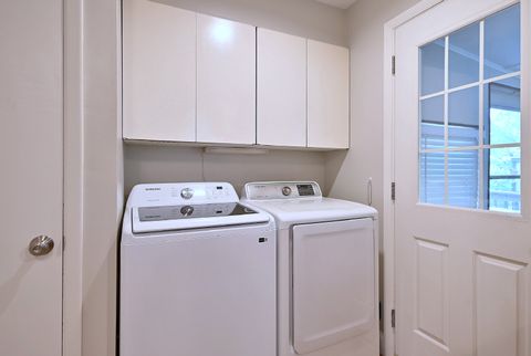 Tiny photo for 799 Brantwood Avenue, Elk Grove Village, IL 60007 (MLS # 12623783)