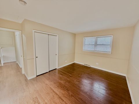 Tiny photo for 16109 Prairie Avenue, South Holland, IL 60473 (MLS # 12521045)