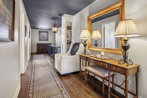 Tiny photo for 3435 W Ardmore Avenue, Chicago, IL 60659 (MLS # 12542830)