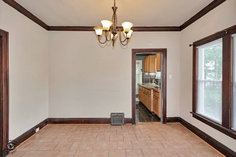 Tiny photo for 850 E Bourbonnais Street, Kankakee, IL 60901 (MLS # 12736887)