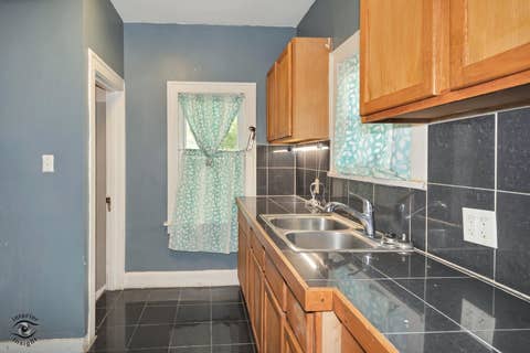 Tiny photo for 850 E Bourbonnais Street, Kankakee, IL 60901 (MLS # 12736887)