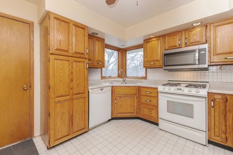 Tiny photo for 118 Gottlieb Court, Creve Coeur, IL 61610 (MLS # 12537726)