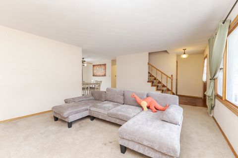 Tiny photo for 118 Gottlieb Court, Creve Coeur, IL 61610 (MLS # 12537726)