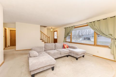 Tiny photo for 118 Gottlieb Court, Creve Coeur, IL 61610 (MLS # 12537726)