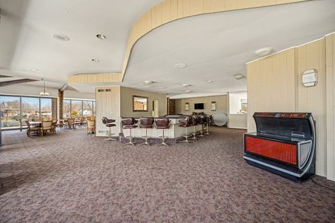 Tiny photo for 450 Raintree Court #3B, Glen Ellyn, IL 60137 (MLS # 12583109)