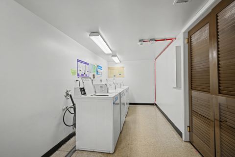 Tiny photo for 450 Raintree Court #3B, Glen Ellyn, IL 60137 (MLS # 12583109)