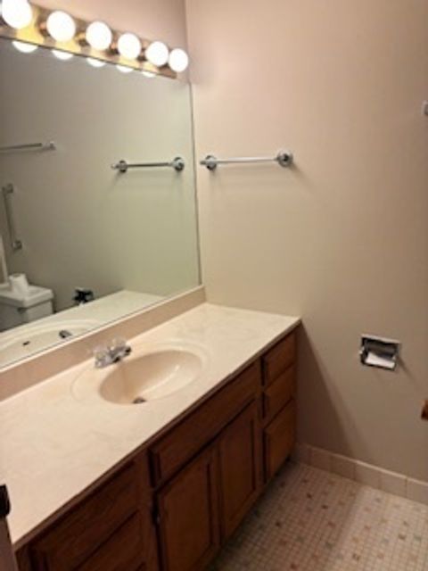 Tiny photo for 90 S 6th Avenue #209, La Grange, IL 60525 (MLS # 12524051)