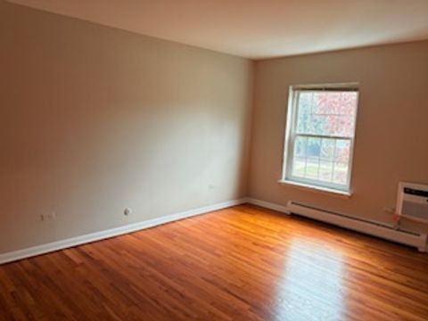 Tiny photo for 90 S 6th Avenue #209, La Grange, IL 60525 (MLS # 12524051)