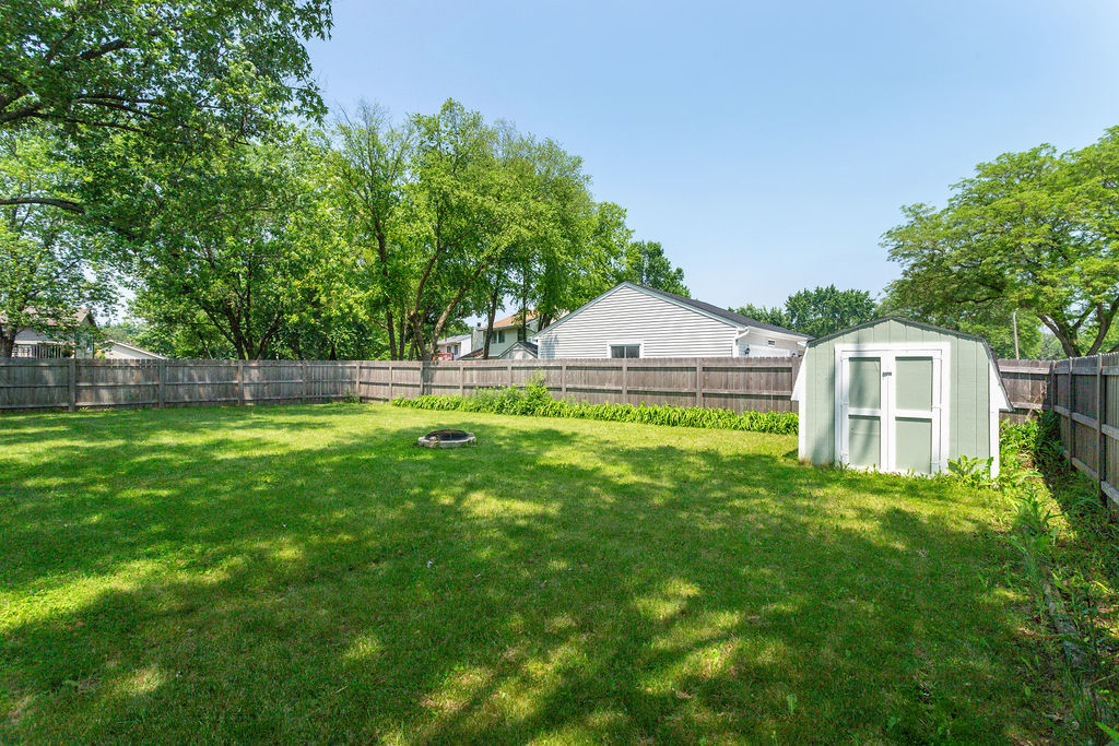 30W060 Avondale Court