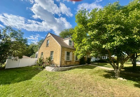 Tiny photo for 518 Clark Street, Elgin, IL 60123 (MLS # 12479933)