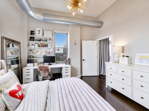 Tiny photo for 1225 W MORSE Avenue #511, Chicago, IL 60626 (MLS # 12717221)
