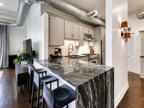 Tiny photo for 1225 W MORSE Avenue #511, Chicago, IL 60626 (MLS # 12717221)