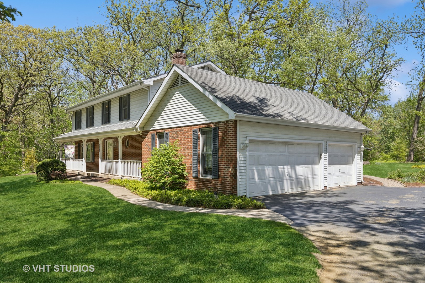 5808 AMHERST Court