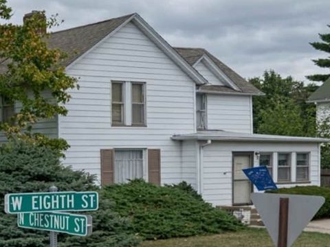 Tiny photo for 220 W 8th Street, Kewanee, IL 61443 (MLS # 12643154)