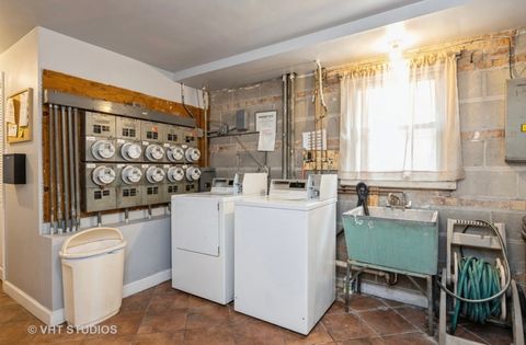 Tiny photo for 6952 W 65th Street #2B, Chicago, IL 60638 (MLS # 12607998)