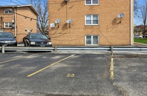 Tiny photo for 6952 W 65th Street #2B, Chicago, IL 60638 (MLS # 12607998)