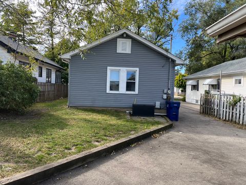 A home in Waukegan