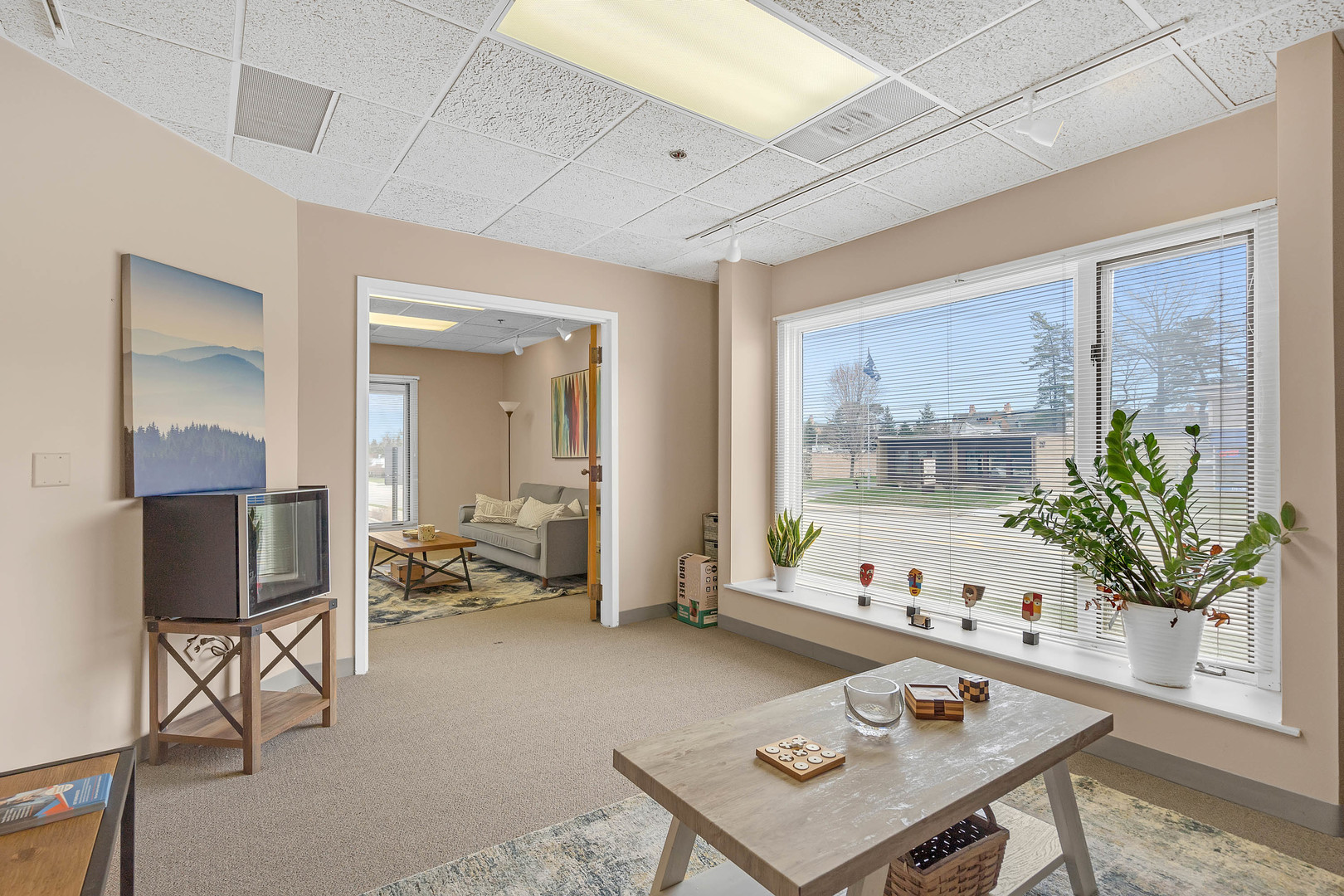 200 N Northwest Highway 202