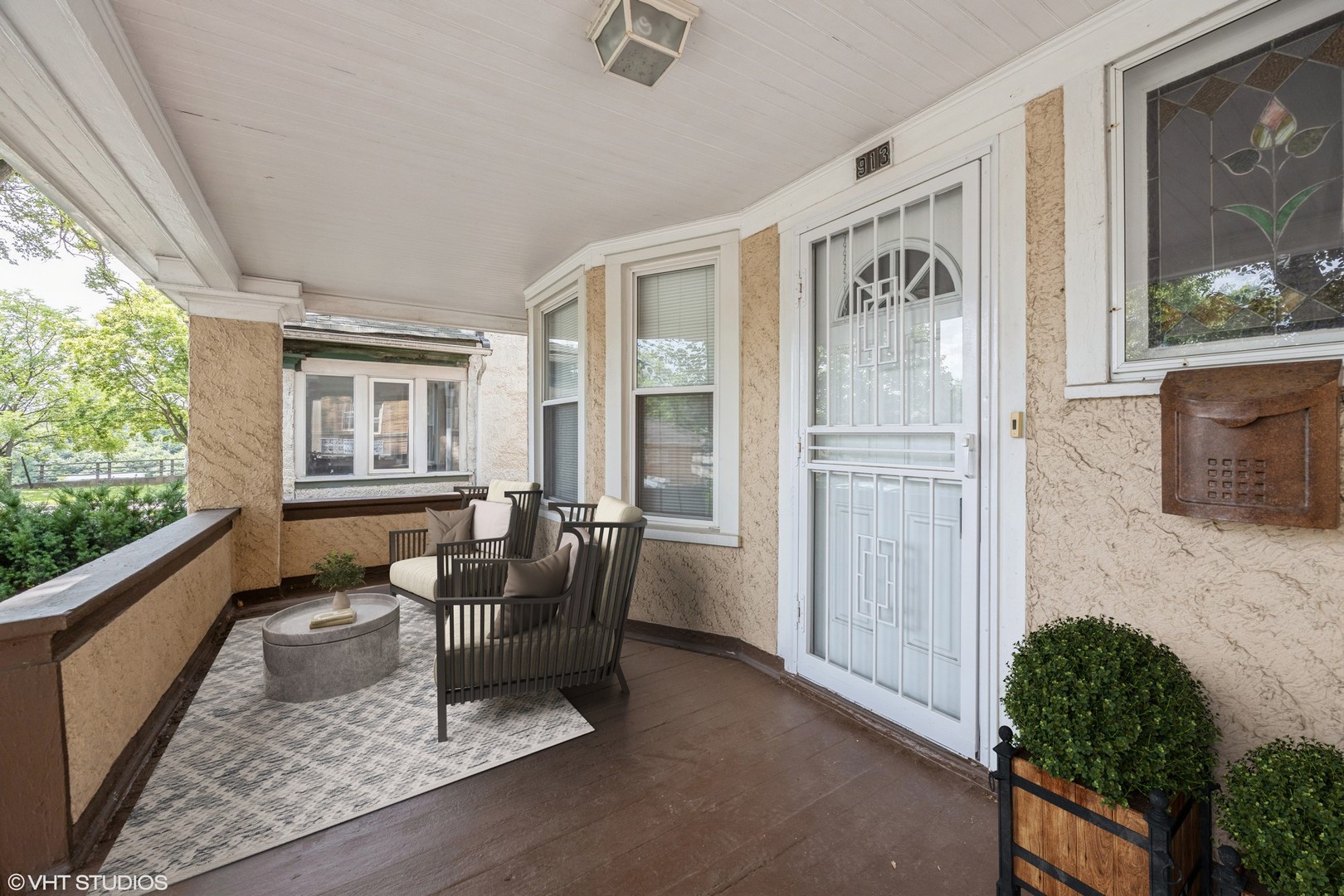 913 Highland Avenue