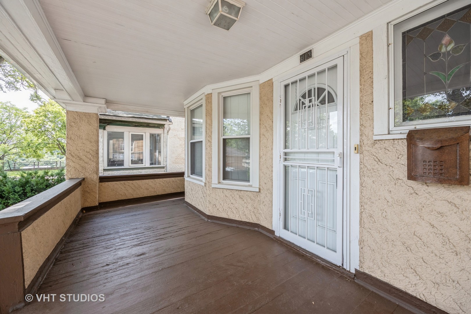 913 Highland Avenue