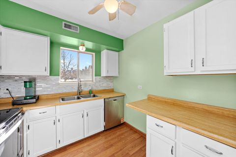 Tiny photo for 6738 181st Street #1520, Tinley Park, IL 60477 (MLS # 12460443)