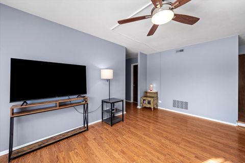 Tiny photo for 6738 181st Street #1520, Tinley Park, IL 60477 (MLS # 12460443)