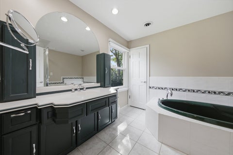 Tiny photo for 11 Old Timber Lane, Palos Park, IL 60464 (MLS # 12759129)