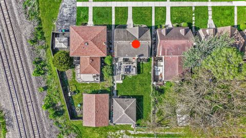 Tiny photo for 2961 W 97th Street, Evergreen Park, IL 60805 (MLS # 12642532)