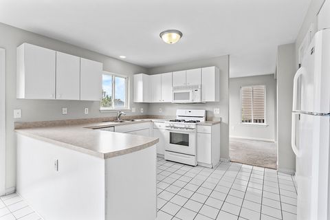 Tiny photo for 2033 Wedgewood Circle, Romeoville, IL 60446 (MLS # 12480049)