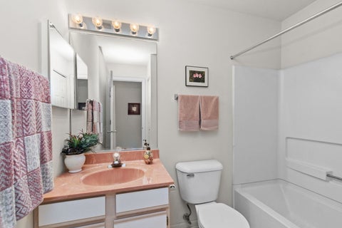 Tiny photo for 1012 Saxon Court #C, Elgin, IL 60120 (MLS # 12730480)