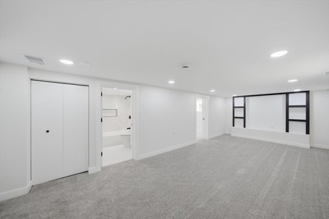 Tiny photo for 2714 N New England Avenue, Chicago, IL 60707 (MLS # 12655866)
