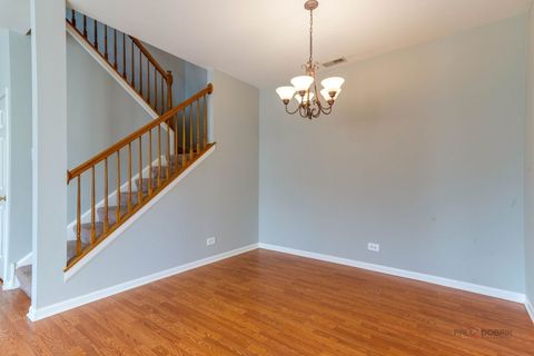 Tiny photo for 2858 Falling Waters Lane, Lindenhurst, IL 60046 (MLS # 12500015)