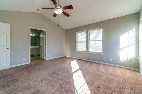 Tiny photo for 2858 Falling Waters Lane, Lindenhurst, IL 60046 (MLS # 12500015)