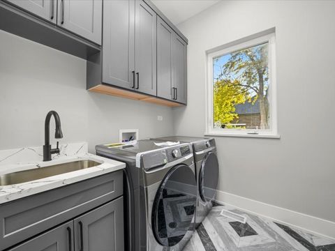 Tiny photo for 7137 S 87th Avenue, Justice, IL 60458 (MLS # 12587340)