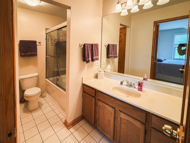 Properties 3 4483 Brighton Court