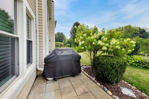 Tiny photo for 1711 Vermont Drive, Elk Grove Village, IL 60007 (MLS # 12712190)