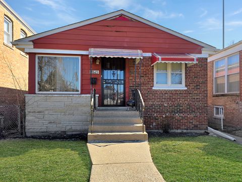 Photo of 9623 S Perry Avenue, Chicago, IL 60628 (MLS # 12582428)