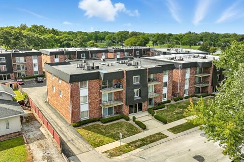 Tiny photo for 1040 Hirsch Boulevard #204, Calumet City, IL 60409 (MLS # 12540661)