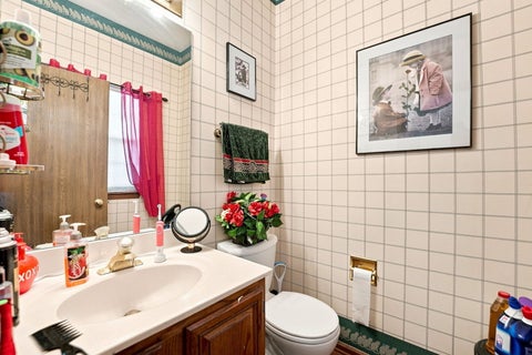 Tiny photo for 17895 W Braewick Road, Gurnee, IL 60031 (MLS # 12715145)