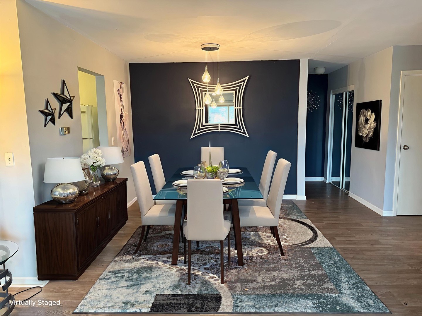 5725 Holmes Avenue 15