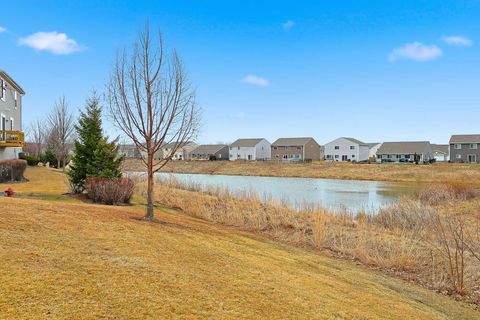 Tiny photo for 1655 Windward Drive, Pingree Grove, IL 60140 (MLS # 12570757)